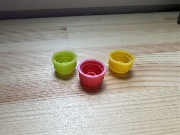 木材の加工とマイクロサーボの取り付け