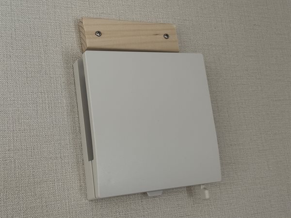 壁側の穴あけ加工