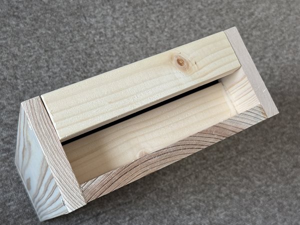 壁に取り付ける方法